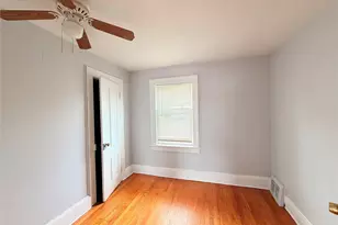 8 Roberts St, Middletown, NY 10940 - Photo 5