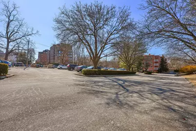 52 Lafayette Place #1F, Greenwich, CT 06830 - Photo 15