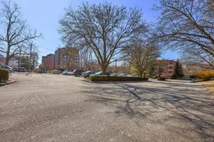 52 Lafayette Pl, Greenwich, CT 06830 - Photo 15