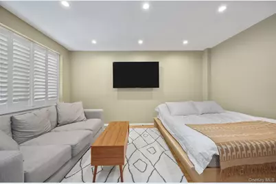 52 Lafayette Place #1F, Greenwich, CT 06830 - Photo 7