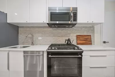 52 Lafayette Place #1F, Greenwich, CT 06830 - Photo 3