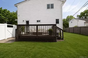 25 Whitetail Ln, Commack, NY 11725 - Photo 15