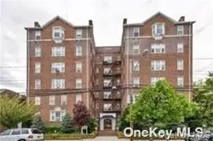 55 Grand Ave, Rockville Centre, NY 11570 - Photo 11