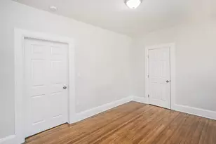 114 Sea Cliff Ave, Glen Cove, NY 11542 - Photo 15