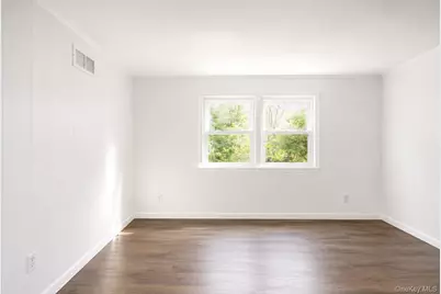 191 Old Willets Path, Smithtown, NY 11787 - Photo 11