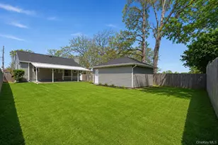 89 Parliament Pl, North Babylon, NY 11703 - Photo 25