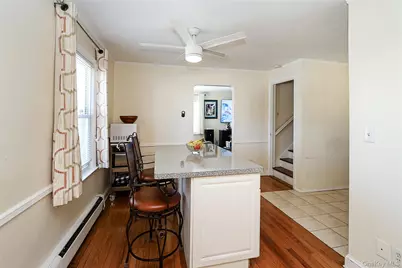 608 Terrace Place, Baldwin, NY 11510 - Photo 9