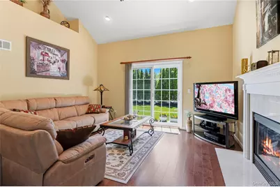 51 Eagle Circle, Bohemia, NY 11716 - Photo 11