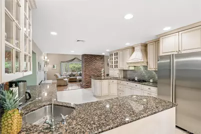 37 Pine Ridge Drive, Smithtown, NY 11787 - Photo 23