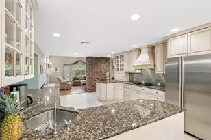 37 Pine Ridge Dr, Smithtown, NY 11787 - Photo 23