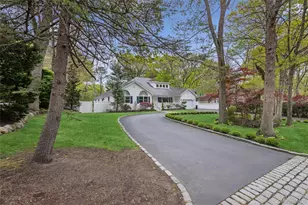 37 Pine Ridge Dr, Smithtown, NY 11787 - Photo 5