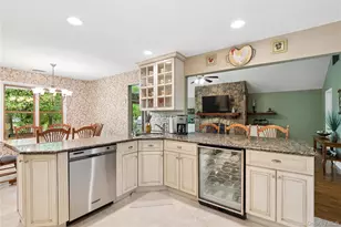 37 Pine Ridge Dr, Smithtown, NY 11787 - Photo 21