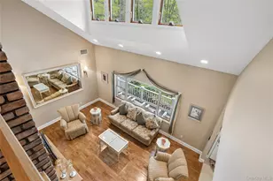 37 Pine Ridge Dr, Smithtown, NY 11787 - Photo 13