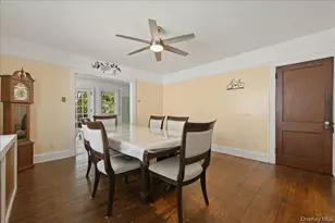 8 Foster Pl, Hempstead, NY 11550 - Photo 7