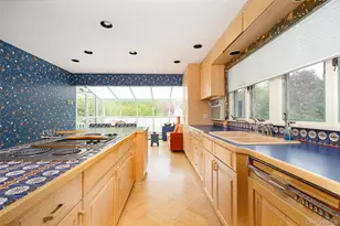 42 Yates Blvd, Poughkeepsie, NY 12601 - Photo 11