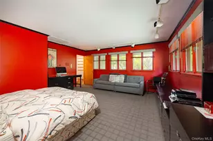 42 Yates Blvd, Poughkeepsie, NY 12601 - Photo 23