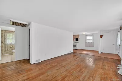 11 Bradley Lane, Walden, NY 12586 - Photo 9