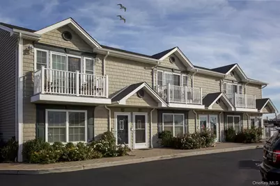 60 Front Street #B208, East Rockaway, NY 11518 - Photo 3
