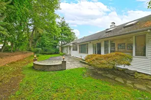 8 South Dr, Roslyn, NY 11576 - Photo 25