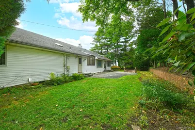 8 South Drive, Roslyn, NY 11576 - Photo 27