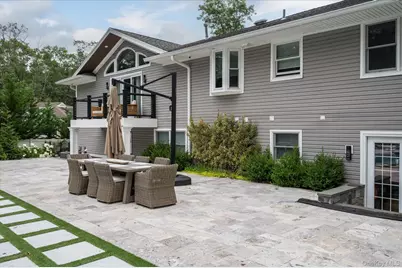22 Beaumont Drive, Melville, NY 11747 - Photo 27