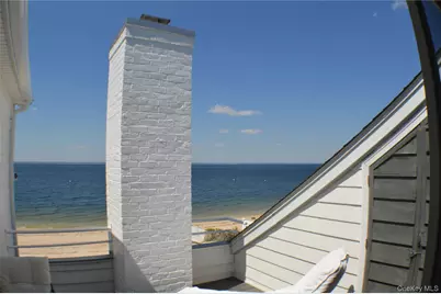 20 Greenwich Avenue, Bayville, NY 11709 - Photo 33