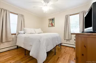 220 Eastlake Ave, Massapequa Park, NY 11762 - Photo 17