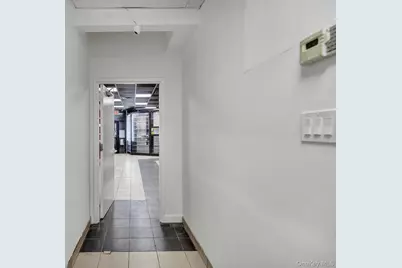 230-02 S Conduit Avenue, Springfield Gardens, NY 11413 - Photo 11