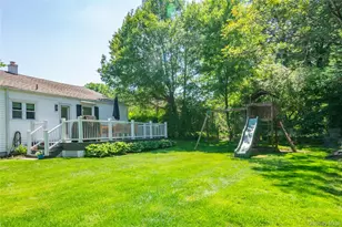 36 Beverly Rd, New Rochelle, NY 10804 - Photo 3