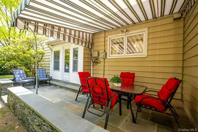 4 Grove Street, Dobbs Ferry, NY 10522 - Photo 17