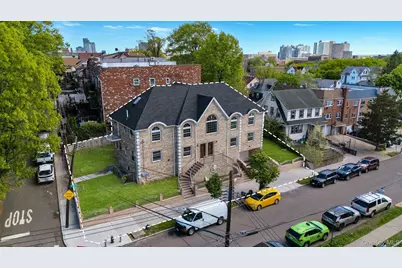 85-02 165th Street, Jamaica, NY 11432 - Photo 5