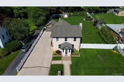 16 West Street, West Islip, NY 11795 - Photo 29