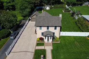 16 West St, West Islip, NY 11795 - Photo 29