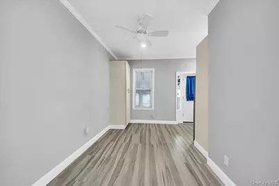 276 Revere Avenue, Bronx, NY 10465 - Photo 5