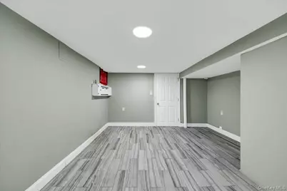 276 Revere Avenue, Bronx, NY 10465 - Photo 29