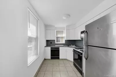 276 Revere Avenue, Bronx, NY 10465 - Photo 15
