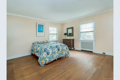 87 Robinson Avenue, Glen Cove, NY 11542 - Photo 11
