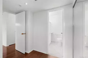 25 Rockledge Ave, White Plains, NY 10601 - Photo 19