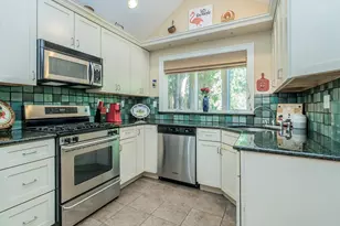 41 High St, Locust Valley, NY 11560 - Photo 15
