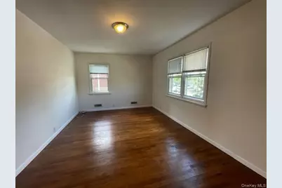 166-12 Union Turnpike, Fresh Meadows, NY 11366 - Photo 15