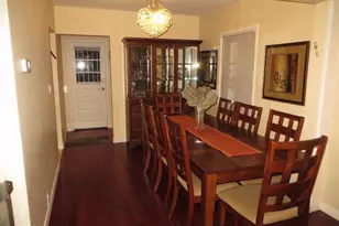 166-12 Union Tpke, Fresh Meadows, NY 11366 - Photo 5