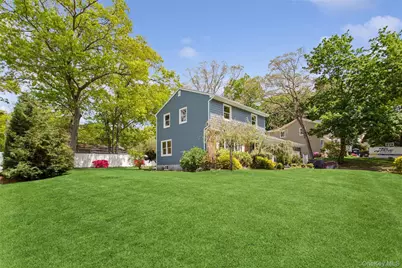 15 Locust Road, Old Bethpage, NY 11804 - Photo 27