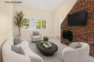 15 Locust Rd, Old Bethpage, NY 11804 - Photo 13