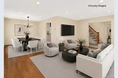 15 Locust Road, Old Bethpage, NY 11804 - Photo 5