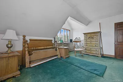 418 Myrtle Avenue, West Islip, NY 11795 - Photo 19