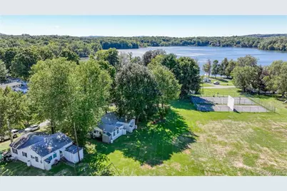 60 Hibiscus Cir #60, Hopewell Junction, NY 12533 - Photo 15