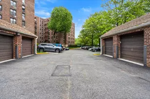 224-24 Union Tpke, Bayside, NY 11364 - Photo 23