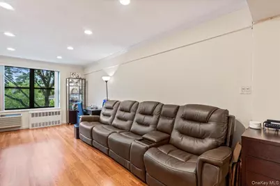 224-24 Union Turnpike #3M, Bayside, NY 11364 - Photo 21