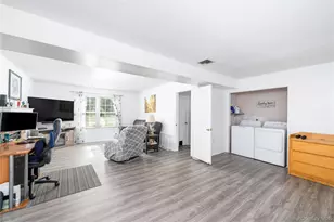 44 Inwood Ave, Poughkeepsie, NY 12601 - Photo 5