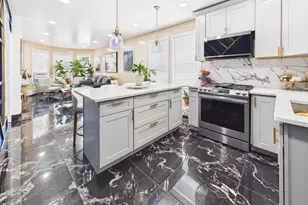 129 Morningside Pl, Yonkers, NY 10703 - Photo 9